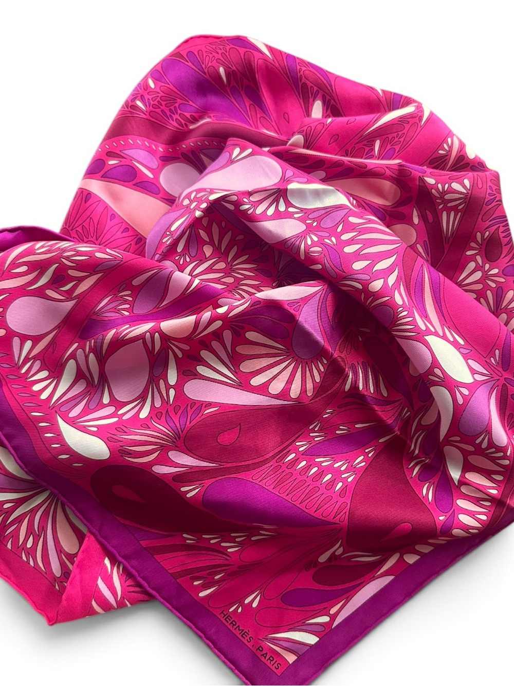 Hermès “Mille Fleurs du Mexique” Silk Carré 70 Scarf – Laetitia Bianchi - Picture 11 of 12